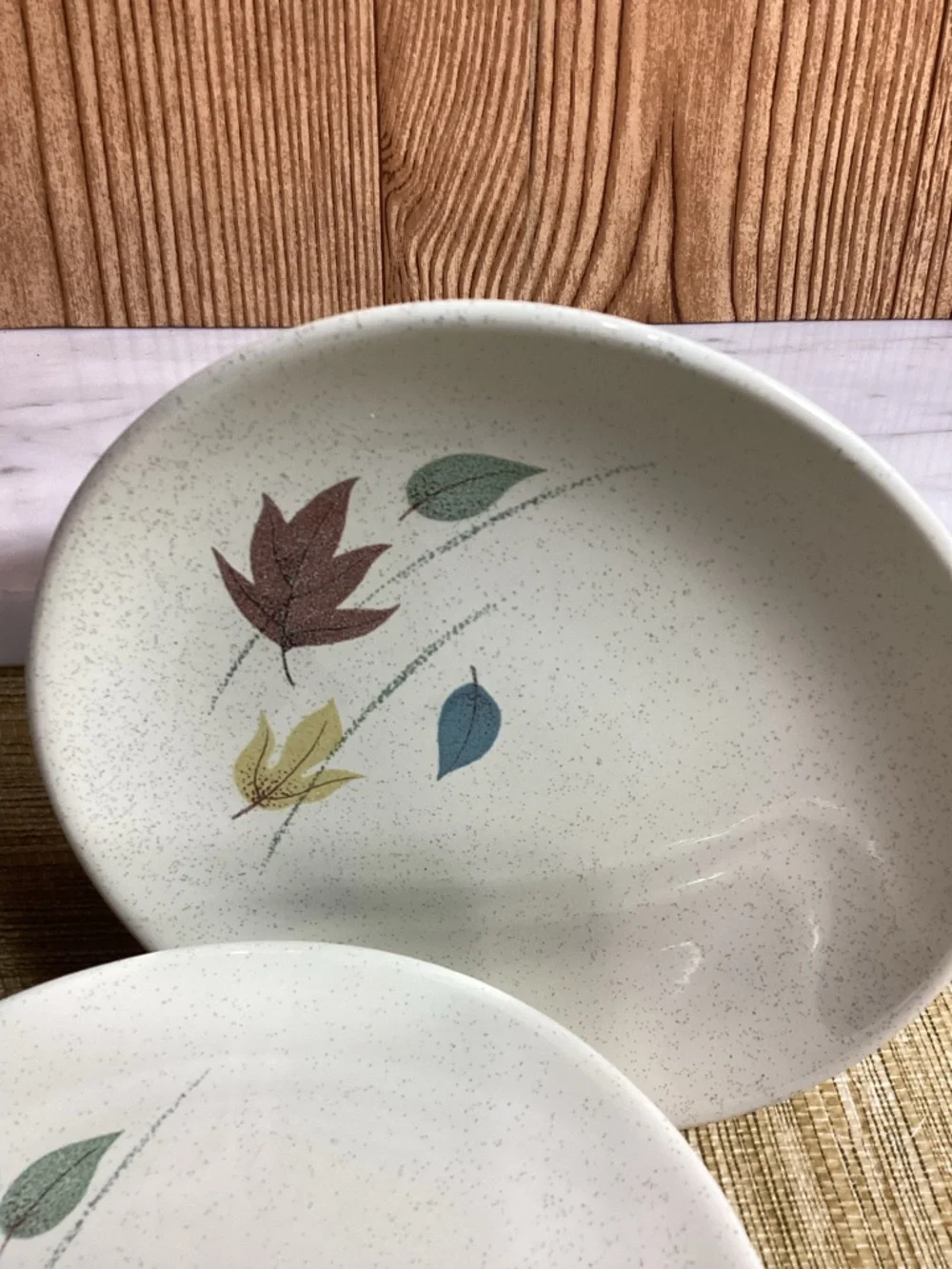 Franciscan Earthenware Dessert Plates with Autumn Leaf Design set of 4 6.5”